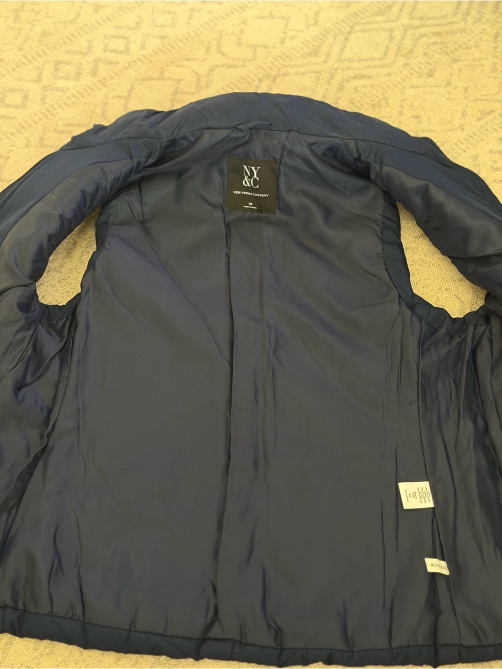 Navy Vest - Picture 4 of 4